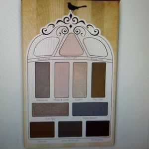 Pretty Vulgar Nightingale Palette